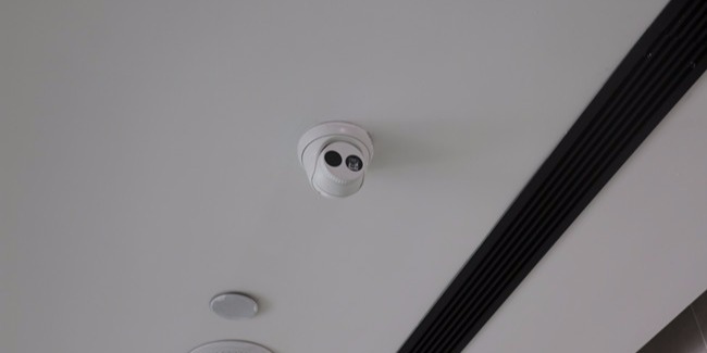 湖北麻城某酒店(項目內容：樓道監控、WiFi全覆蓋、智能門禁系統）